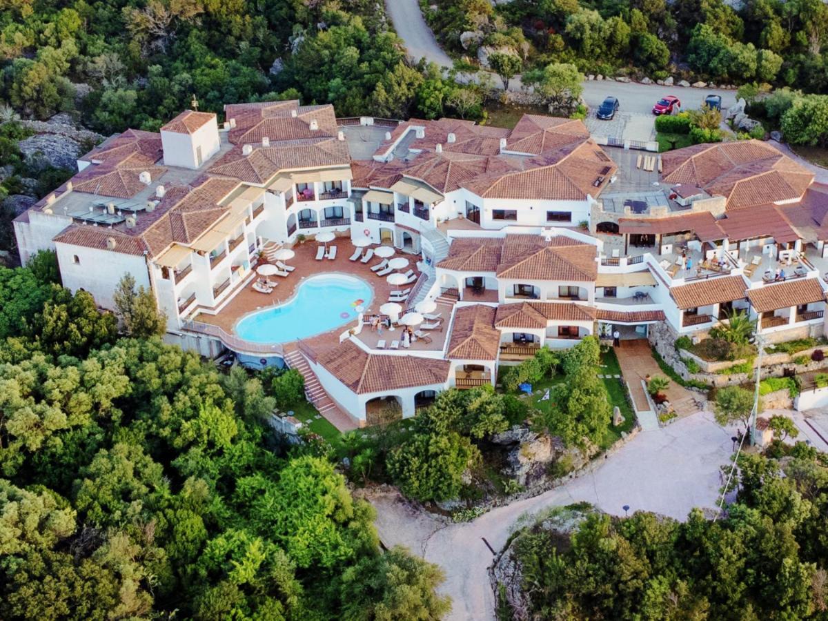 Hotel Pedra Santa Байя-Сардинія Екстер'єр фото