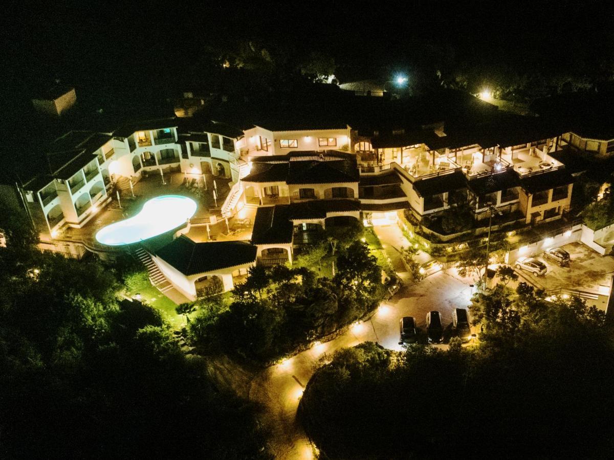 Hotel Pedra Santa Байя-Сардинія Екстер'єр фото